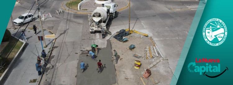 Imagen de la noticia que habla sobre: RAWSON: AVANZA A BUEN RITMO LA REMODELACIÓN INTEGRAL DEL BOULEVARD DE AVENIDA SAN MARTÍN